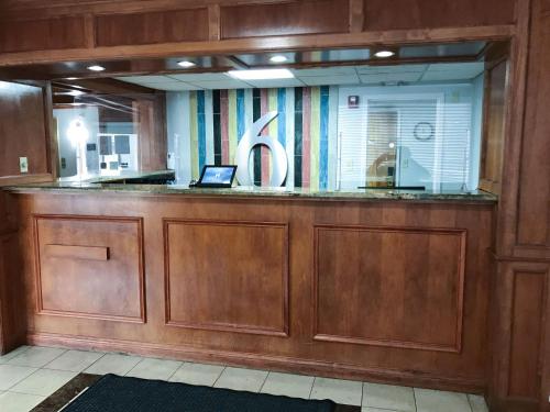 Clarion Inn Tupelo North - image 13