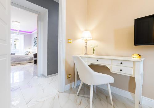 ELEGANT SUITE - in centro PortaNuova, Turin (photo 9)