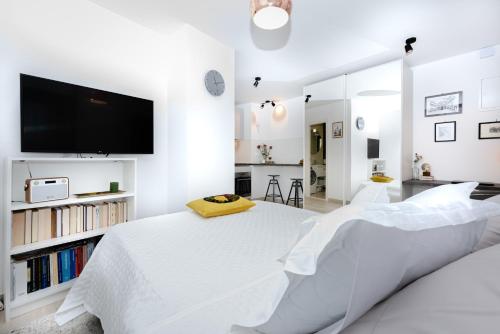 Studio Apartment Baka with Free Private Parking, Solin (Salona)