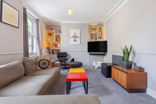 Chic Victorian House near London Bridge gîte à louer Elephant & Castle Railway Station