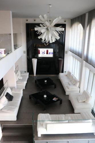 Зручності, HOTEL QUADRIFOGLIO in Pomigliano D'Arco