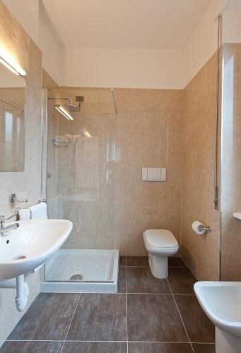 Hotel Boston - image 4