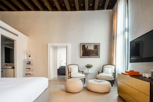 Palazzo Soranzo Noble Floor R&R, Venice