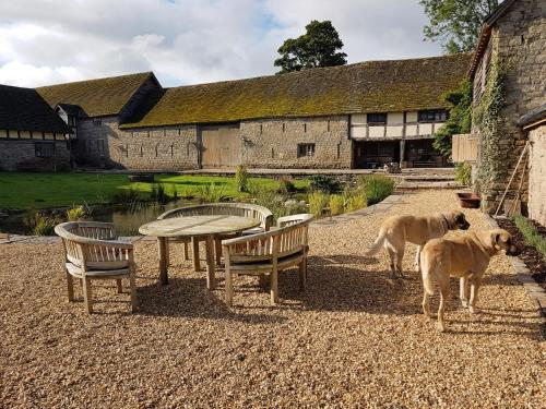 The Threshing Barn at Penrhos Court