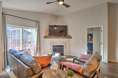 Modern Breckenridge Escape Ski, Golf, and Hike! in Breckenridge, USA