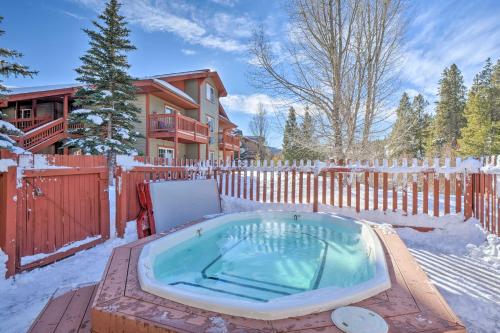 Modern Breckenridge Escape Ski, Golf, and Hike! in Breckenridge, USA