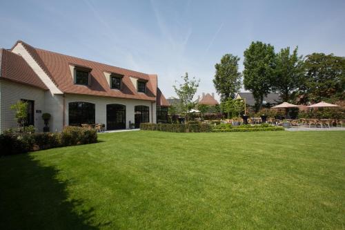 德利瑟瓦尔酒店 德利瑟瓦尔酒店