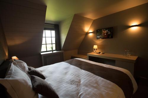 德利瑟瓦尔酒店 德利瑟瓦尔酒店