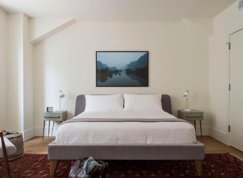 1 queen bed