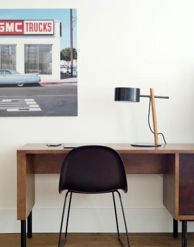 ROOST Midtown - image 2