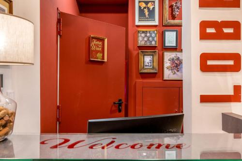 Lisbon Wine House - Rooms & Suites - image 10