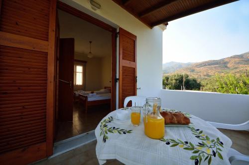 شرفة/ تراس, Studios Calvinos in Kampos Marathokampou
