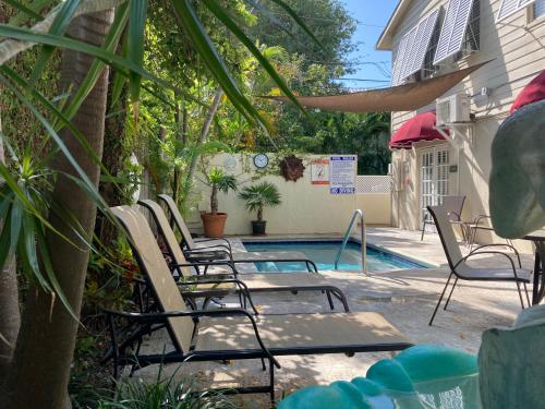Authors Guesthouse Key West