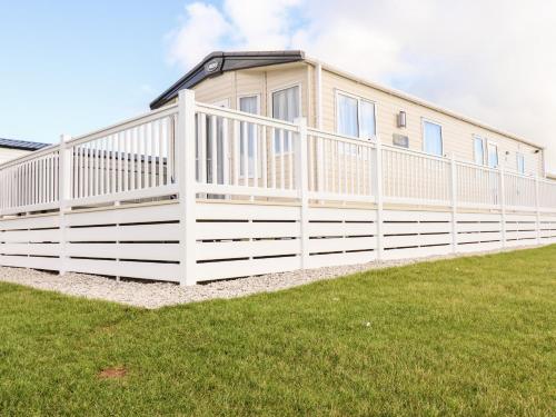 109 Bude - image 4