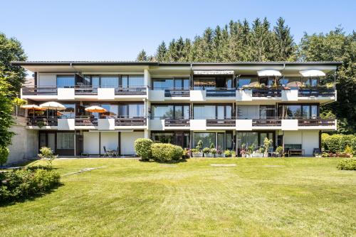 ทัศนียภาพภายนอกโรงแรม, Black Forest Bergliebe Pool Terrasse Natur Ruhe Komfort in เฮอะเชนชวานด์