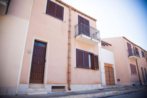 Three-Bedroom House image 6
