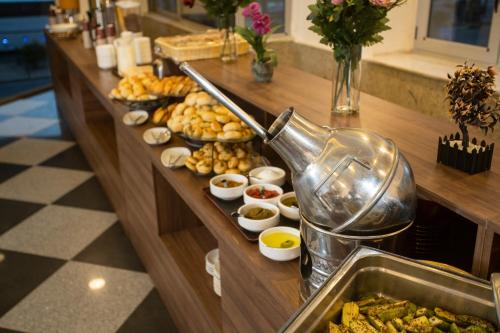 Food and beverages, Nairoukh Hotel Aqaba in Aqaba