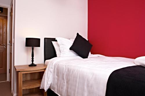 Single room, river view