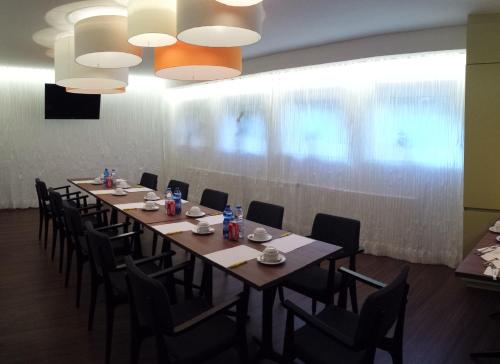 Centro de Negócios, Hotel Henry in Dreieich
