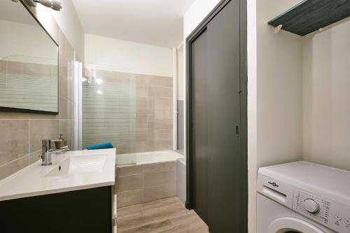 Tout confort ! Climatisation, Centre-ville, Parking, Terrasse, WiFi, Netflix, Carcassonne (foto 9)