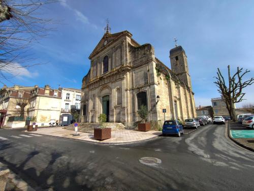 Chaleureux appartement à deux pas du centre-ville de Castillon, de la Dordogne et proche Saint-Emilion