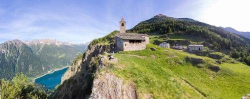 A szálláshely kívülről, Rifugio Alpe San Romerio in Brusio