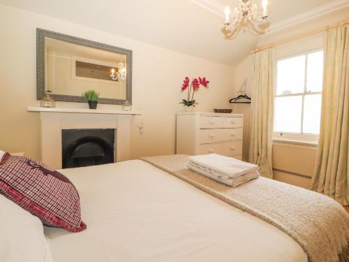 Cook's Flat - image 11