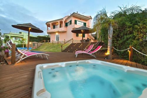 Villa Arade Riverside - Jacuzzi and Heated Pool by SIDE VILLAS