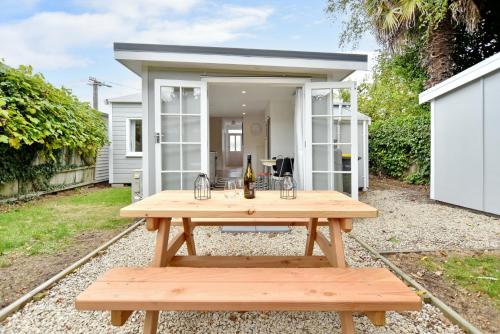 Two-Bedroom House image 8