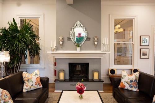 บริการและสิ่งอำนวยความสะดวก, Closeburn House in เขา วิคตอเรีย