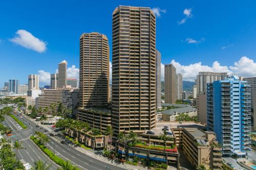 Ilikai Tower 1421 City View 1BR - image 2