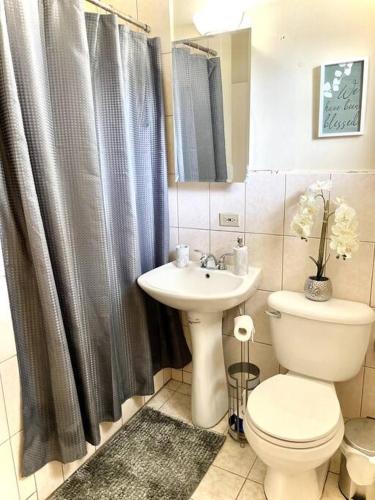beautiful 4 bedroom tumon house - image 7