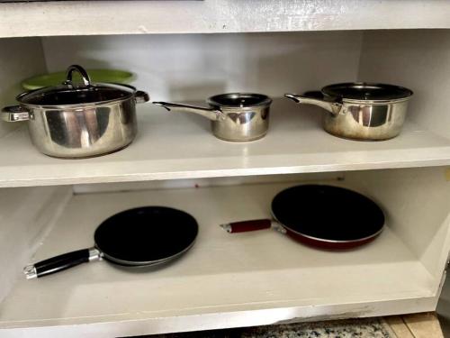 beautiful 4 bedroom tumon house in 塔穆寧