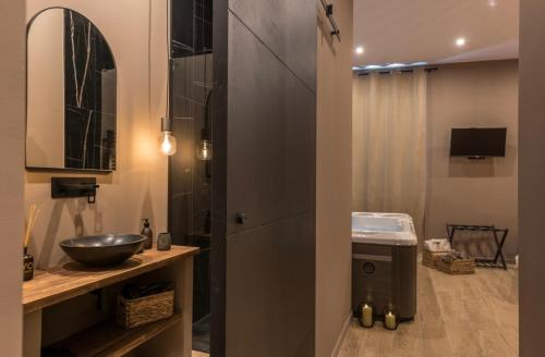 La Suite Catalane (Jacuzzi Spa ClairAzur) - Location saisonnière - Marseille