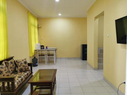 Villa Kota Bunga 2 kamar full wifi harga budget