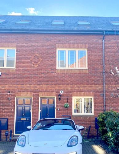 4 Bedroom Quayside Townhouse gîte à louer Exeter