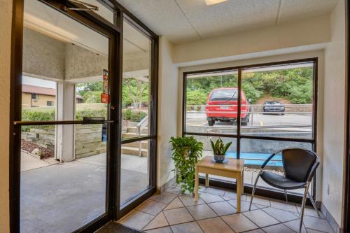 Előcsarnok, Motel 6 Birmingham, AL in Birmingham (Alabama)