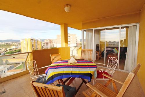 Global Properties, Apartamento en urbanización Brezo Nova Canet