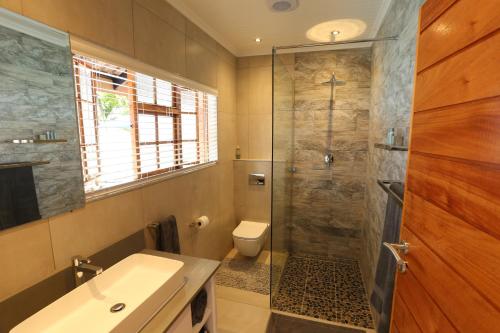 Rhino Coast Guesthouse