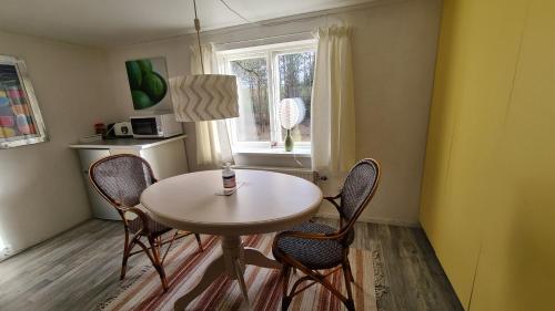 Villa Luna Breakfast Hotel in Killeberg
