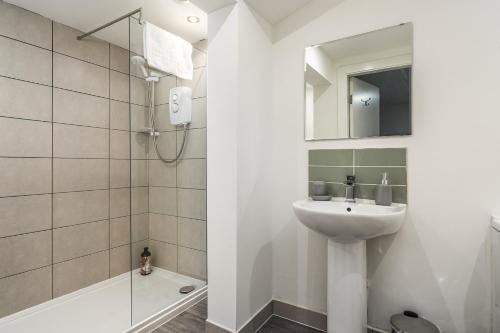 The Renfrew Residence 4-bedroom, city centre, Glasgow (photo 9)