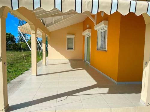 Villa Abricot Moderne in Berard