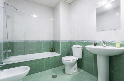 Centro 4 Rooms 3 baños Parking - image 9