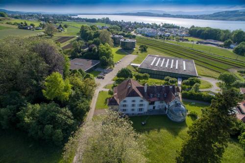  Centre Loewenberg, Murten