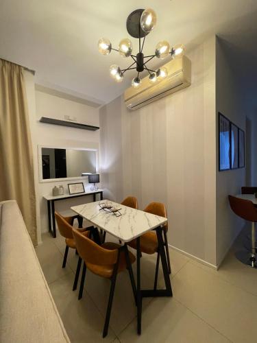 New Arcoris 6 Pax 2 BR with Pool View Mont Kiara - BOHO, Kuala Lumpur (fotografie 10)