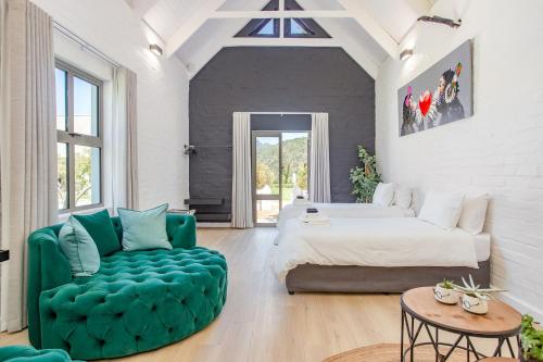 Book the Superior Family Room with wood-fired Hot Tub Superior Family Room with wood-fired Hot Tub