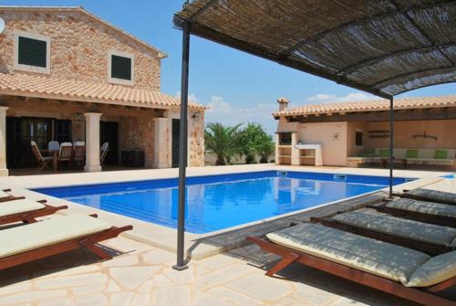  Finca Poas, Pension in Es Llombards