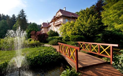 Jestřabí - Hotel - Luhačovice