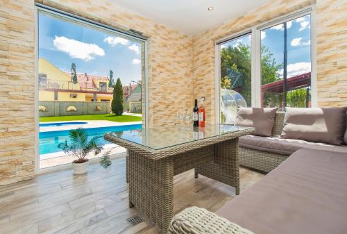 Spa, Ponty-Papa Rendezvényház (Ponty-Papa Rendezvenyhaz) in Dávod