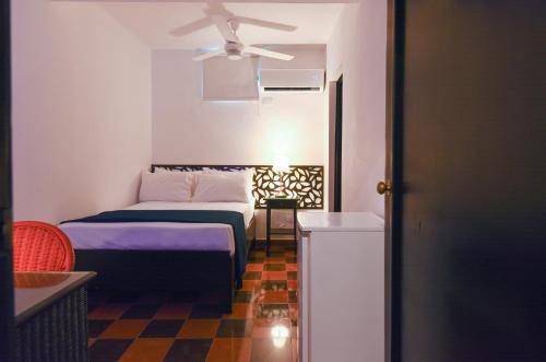 PH 19 Guesthouse Hotel in Gazcue